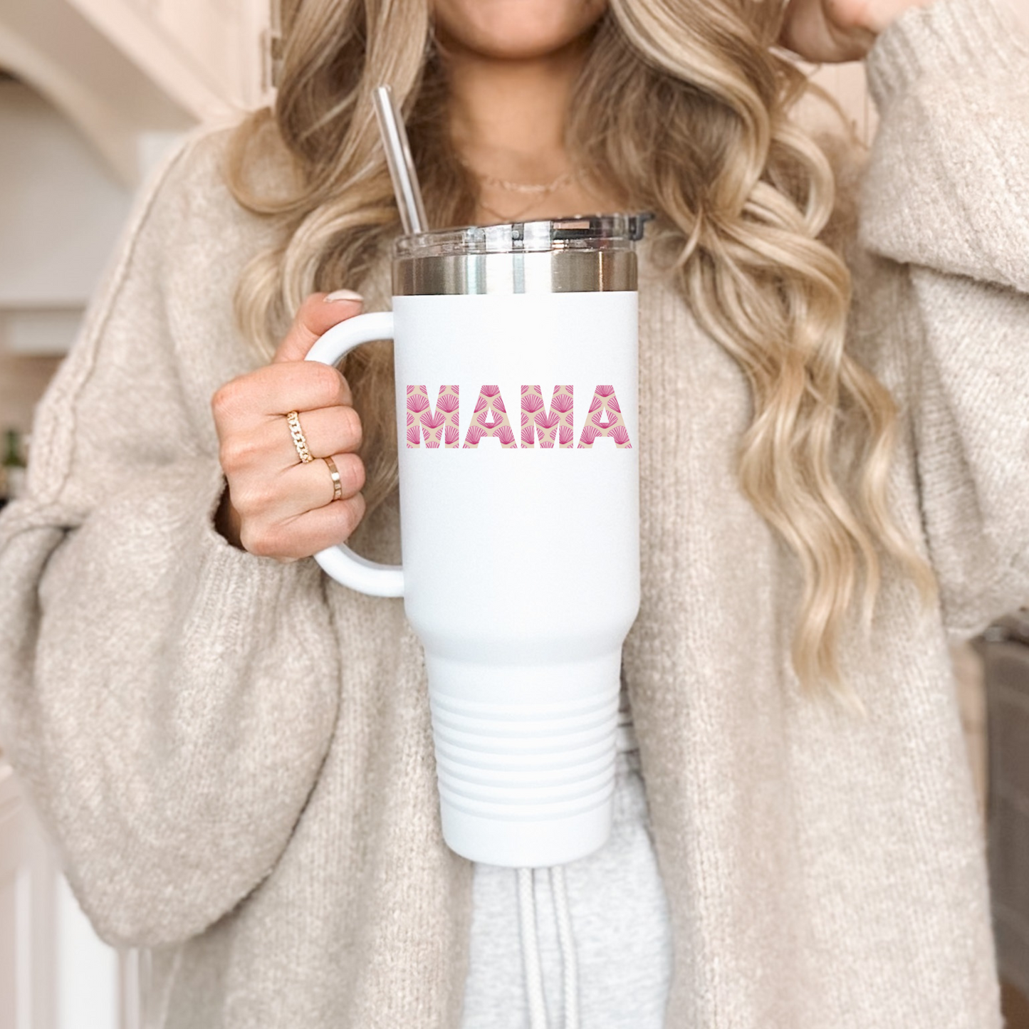 Custom Mama Tumbler, 40oz | Summer Beach Edition - Pink Scallops